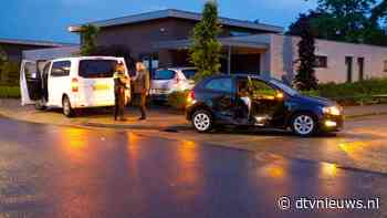 Gewonde en flinke schade bij aanrijding op de Hoef in Nistelrode - Dtv Nieuws