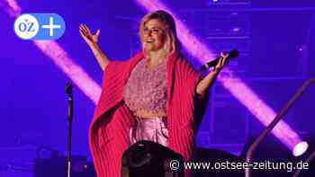 „Schlager Pur – Das Mega-Festival“ in Stralsund: Das passiert hinter Kulissen - Ostsee Zeitung