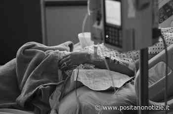 Albanella, scoppia bottiglia di alcol e si ustiona: 25enne in terapia intensiva - Positano Notizie