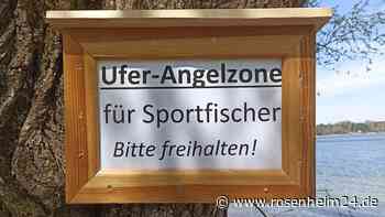Verdächtiges Schild am Badeplatz in Pietzing: Gibt es eine illegale Angelzone am Simssee?