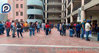 Abarrotan ciudadanos oficinas del SAT en Hermosillo para tramitar constancia de situación fiscal - Proyecto Puente