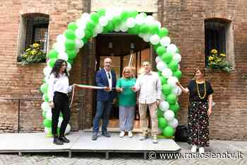 Il Carrefour Express di via San Marco si rinnova Spazi raddoppiati e nuove assunzioni - RadioSienaTv