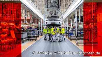 Dudenhöffer: Elektroautos werden immer teurer - und Kunden müssen immer länger warten