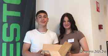 Lander van KTA Brugge wint wedstrijd voor jonge schrijnwerkers - Het Laatste Nieuws