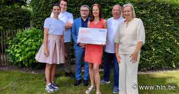 Sterrenchef schenkt cheque van aspergediner aan Bednet | Puurs-Sint-Amands | hln.be - Het Laatste Nieuws