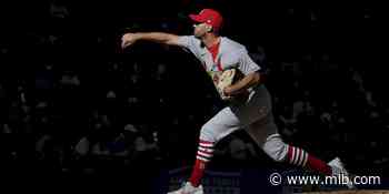 Adam Wainwright struggles with two outs vs. Brewers - MLB.com