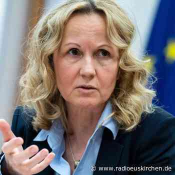 Lemke lehnt Debatte über Rückkehr zu Atomkraft ab - radioeuskirchen.de