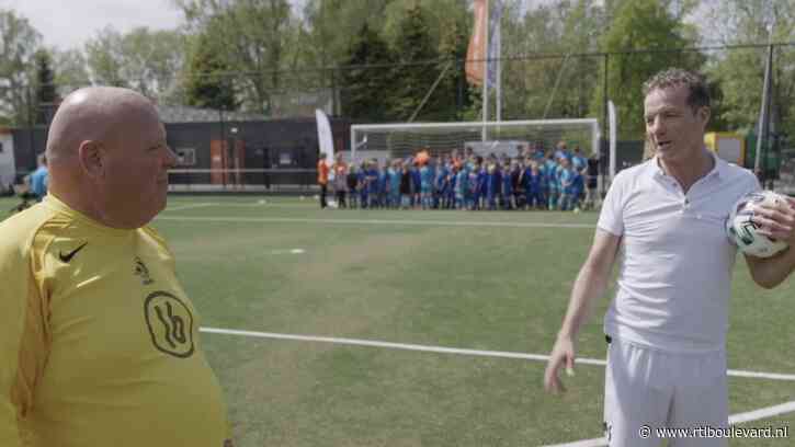 John de Bever traint Peter Gillis: 'Hij kan nog geen drie meter lopen' - RTL Boulevard