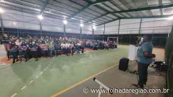 Alunos do IFSP de Birigui fazem manifestação contra bloqueio de verba - Folha da Região