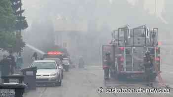 Saskatoon firefighters battle house blaze