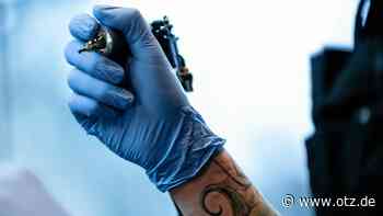 Historische Studie geplant: Menschen mit Tattoo gesucht