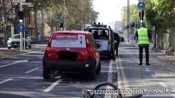 Modena, via Giardini I parcheggi sono ancora lì - La Gazzetta di Modena