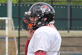 Female offensive lineman signed by VI Raiders