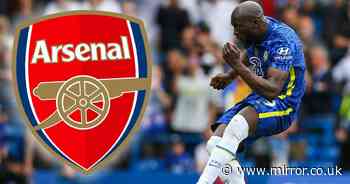 Paul Merson tells Arsenal to solve striker crisis with £60million Romelu Lukaku transfer - The Mirror