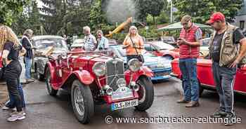 Oldtimer auf Rundfahrt im Kreis Merzig-Wadern sorgten für viel Aufsehen - Saarbrücker Zeitung