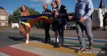 Oosterzele schaart zich achter de regenboog: “Geen plaats voor discriminatie" - Het Laatste Nieuws