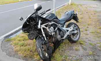 Motorradfahrerin wird bei Unfall in Verl verletzt - Die Glocke