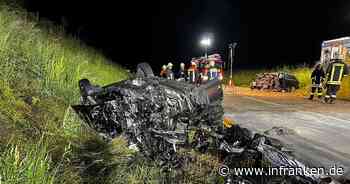 Tödlicher Frontalcrash im Kreis Ansbach: Dreister Gaffer (66) filmt Reanimationsversuche - inFranken.de