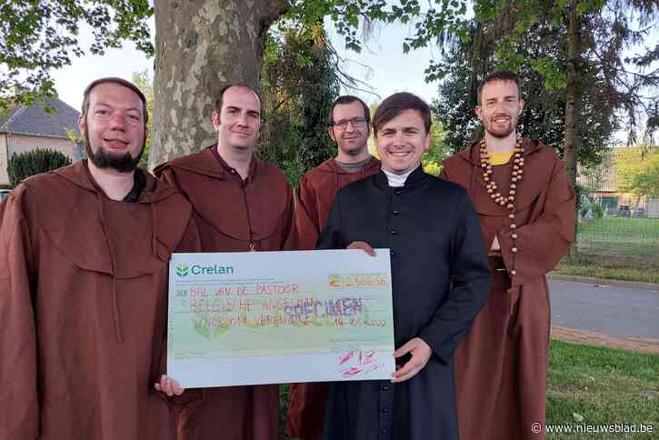 Bal van de Pastoor levert 2.566 euro op voor goed doel