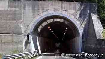 Incidente nella galleria di Solofra: traffico bloccato e deviazione verso Serino - AvellinoToday