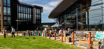 There’s a “Sun n’ Sips” patio pop-up series happening in Calgary this month - Curiocity