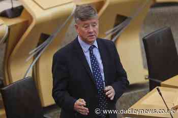 Scottish minister recalls being 'petrified' during Falklands battle - Dudley News