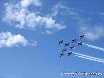 Flyover By Canadian Forces Snowbirds In Greater Moncton - 91.9 The Bend