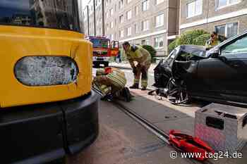 Unfall in Dresden: Audi-Fahrer übersieht Straßenbahn - TAG24