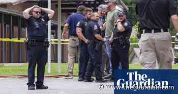 Man shot and killed after scuffle with Alabama elementary school police officer - The Guardian US