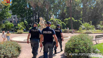 Le forze dell'ordine cingono d'assedio la zona dell'Esquilino