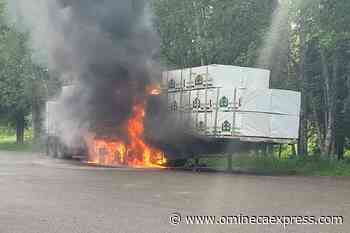 Truck hauling lumber catches fire near Kitwanga – Vanderhoof Omineca Express - Omineca Express