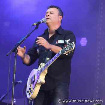 Manic Street Preachers cancel gig after James Dean Bradfield tests positive for COVID