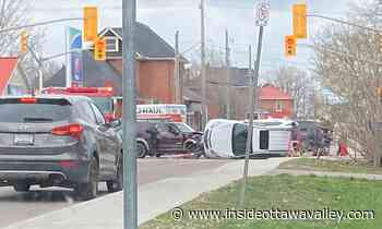 One extricated, taken to hospital in collision at Renfrew intersection - Ottawa Valley News