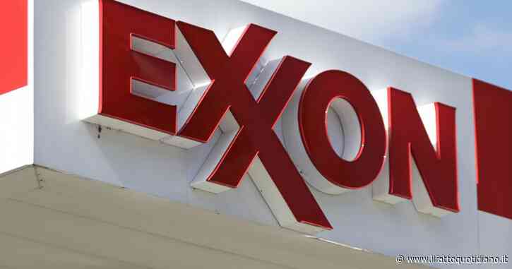 Caro benzina, Biden contro Exxon: “Quest’anno ha guadagnato più soldi di Dio. Inizi ad investire e pagare le tasse, grazie”