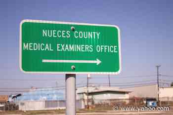 Investigators seized '900 plus' case files from medical examiner's office, emails show - Yahoo! Voices