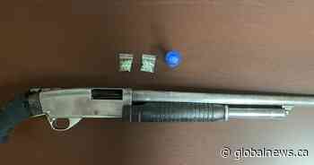 Dauphin, Man. traffic stop leads to gun, drug seizure for RCMP - Global News