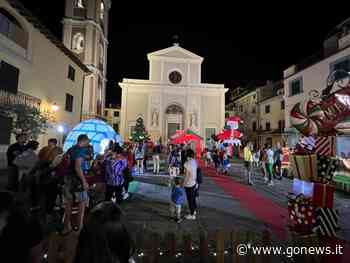 Il Natale è a giugno a Ponsacco: successo per l'iniziativa - gonews.it - gonews