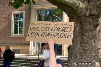 Identitäre und AfD-Politiker bei „Frauenkongress“ in Münster