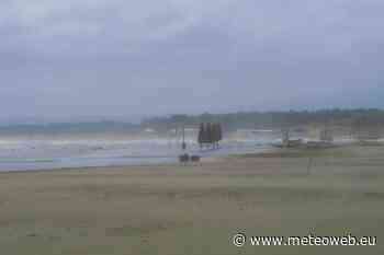 Maltempo: forti piogge e mareggiate in Molise, interrotti i collegamenti Termoli-Tremiti - MeteoWeb