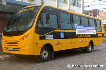 Jaguaruna recebe novo ônibus escolar - HC Notícias