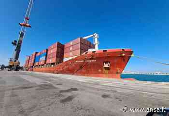 Porti: portacontainer Bangladesh-Italia fa scalo a Bari - Agenzia ANSA