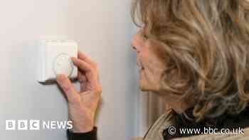 Worried households cut back on energy and food