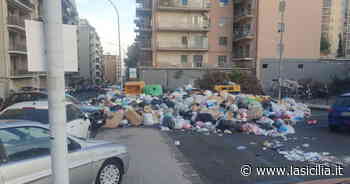 Catania (e non solo) sommersa dai rifiuti, dalla Regione le diffide alle Srr e la minaccia di commissariare - La Sicilia