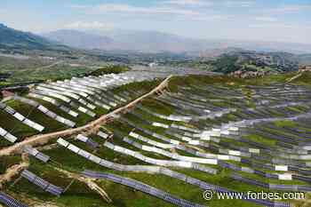 Pausing Solar Tariffs, Tesla's Stock Split And Quantum Computing For Sustainable Manufacturing - Forbes