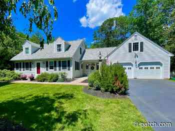 Wow House: 16 Northfield Road In Amherst, New Hampshire - Patch