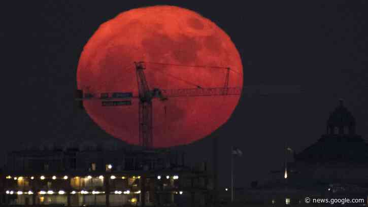 Strawberry supermoon: How to watch June's full moon rise online for free - Space.com