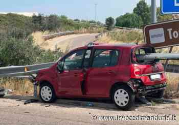 Vettura trafitta dal guardrail, gravissima la donna che era alla guida - La Voce di Manduria