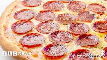 'Can I order pizza?' Time-wasting 999 calls to Essex Police released