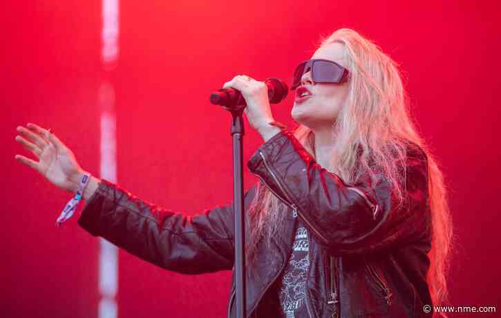 Watch Sky Ferreira debut new song ‘Innocent Kind’ at first show in three years