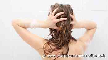 Juckende Kopfhaut bekämpfen: Tipp – besser nur Babyshampoo benutzen